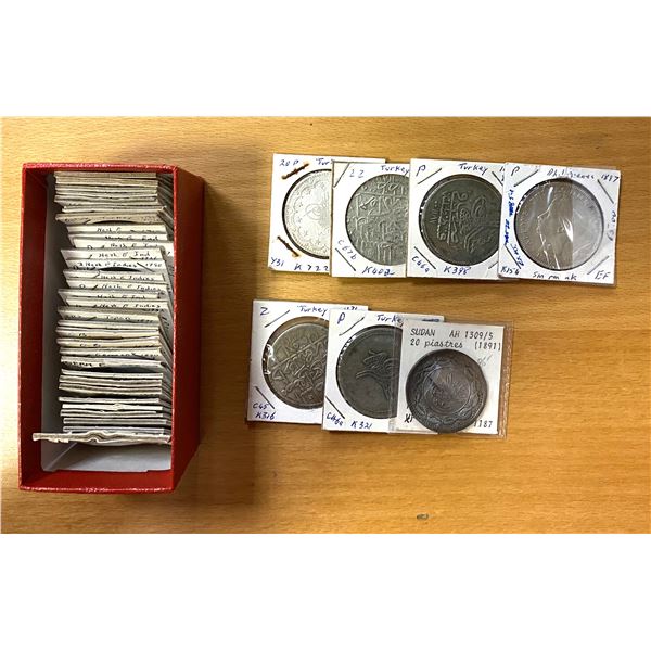 WORLDWIDE: LOT of 38 crowns and minors