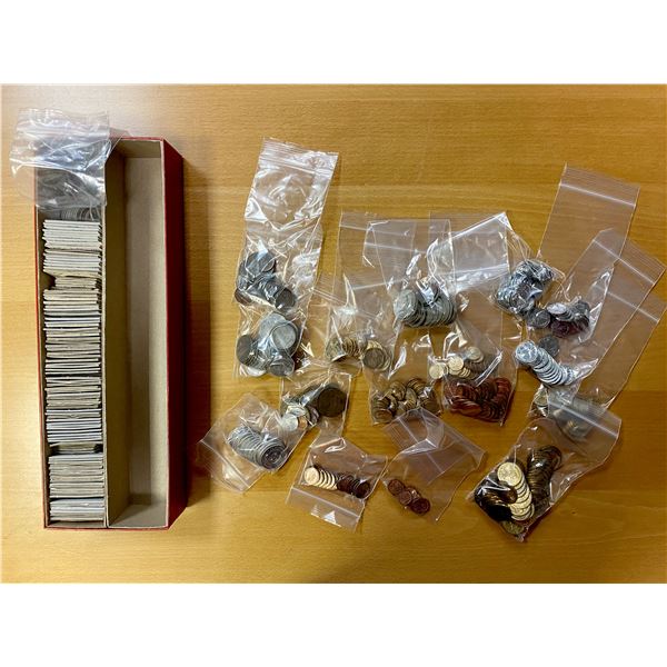 WORLDWIDE: LOT of 590 single minors and bulk groups
