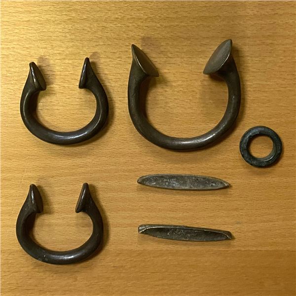 WORLDWIDE: LOT of 6 items