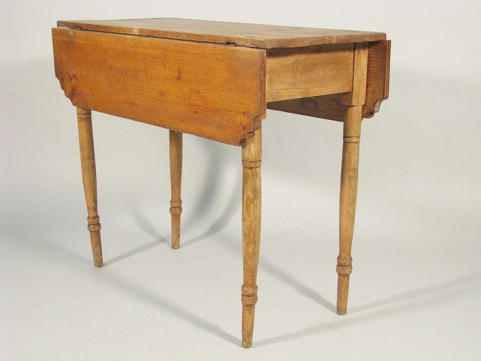 An Early 19th Century American Diminutive Pine Drop Leaf Table Image 1 An Early 19th Century American Diminutive Pine Drop Leaf Table