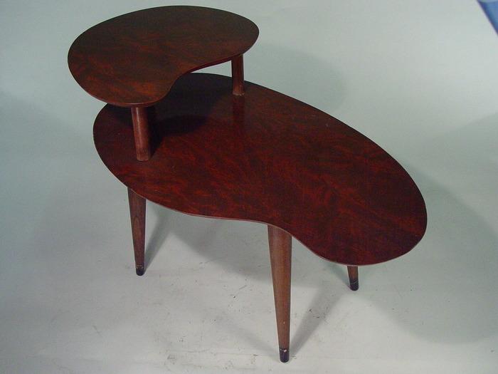 Vintage Mid Century Modern Atomic Kidney Shaped Side Table Vintage Mid Century Modern Atomic Kidney Shaped Side Table Loading Zoom