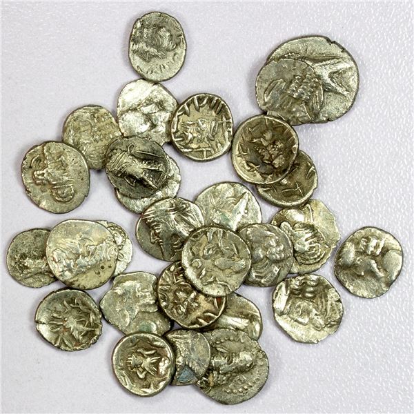ANCIENT: PERSIS KINGDOM: LOT of 28 AR coins