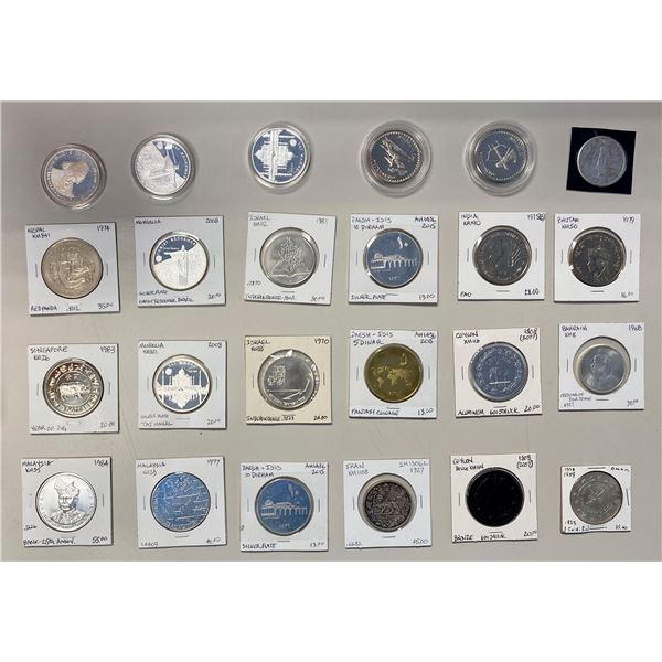 ASIA & MIDDLE EAST: Various, LOT of 24 crowns