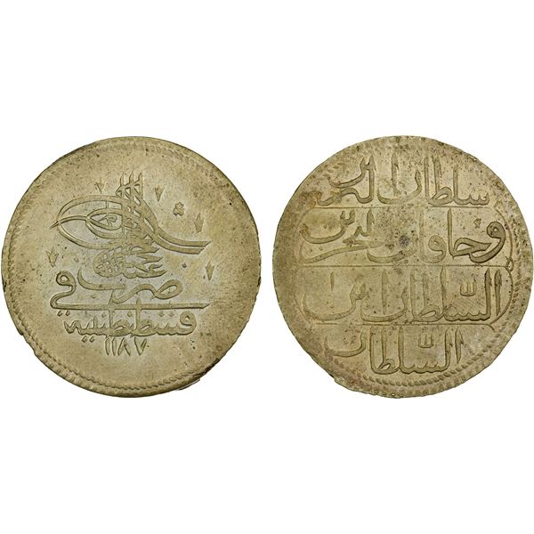 TURKEY: Abdul Hamid I, 1774-1789, BI piastre (18.81g), AH1187 year 1, Choice XF