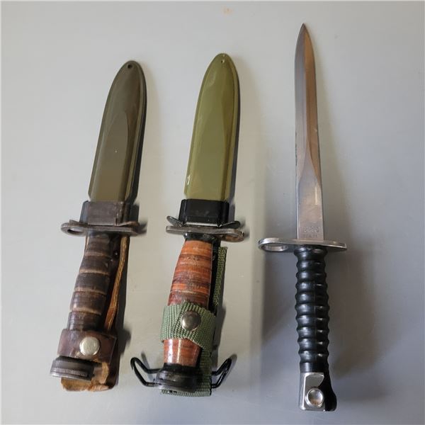 2 US M4 Bayonets for the M1 Carbine and 1 Victoria Swiss Army Bayonet