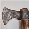 Image 3 : 2 Throwing Hatchets