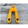 Image 6 : 3000 KG. INDUSTRIAL PALLET JACK