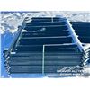Image 5 : (12) 9.5 FT. LIVESTOCK PANELS W/ MAN GATE