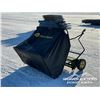 Image 3 : JOHN DEERE LAWN SWEEP
