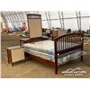 Image 4 : (5) PCS WOODEN BEDROOM SET