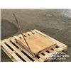 Image 4 : VINTAGE PAPER CUTTER