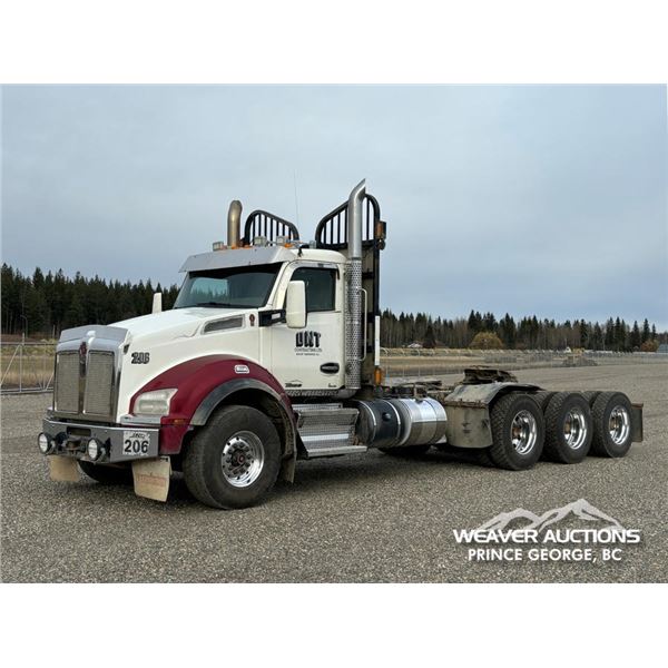 2017 KENWORTH T880 TRI DRIVE LOG TRUCK