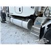 Image 57 : 2016 PETERBILT 389 T/A SLEEPER TRUCK TRACTOR