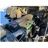 Image 33 : 2000 VOLVO VNL64 T/A SEED/FERTILIZER TRUCK