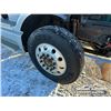 Image 37 : 2000 VOLVO VNL64 T/A SEED/FERTILIZER TRUCK