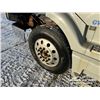 Image 39 : 2000 VOLVO VNL64 T/A SEED/FERTILIZER TRUCK