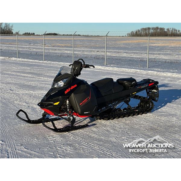 2015 SKI-DOO 800R SUMMIT SP E-TEC SNOWMOBILE
