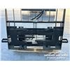 Image 7 : 4 FT. SKID STEER HYDRAULIC PALLET FORKS