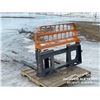 Image 4 : LANDHONOR 42 IN SKID STEER PALLET FORKS