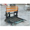 Image 2 : LANDHONOR 42 IN SKID STEER PALLET FORKS