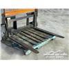 Image 5 : LANDHONOR 42 IN SKID STEER PALLET FORKS