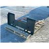 Image 3 : SKID STEER BALE FORKS W/ FRAME