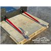 Image 5 : SKID STEER BALE FORKS W/ FRAME