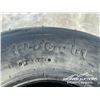 Image 5 : (4) TREADURA 11L-16SL I-1 IMPLEMENT TIRES