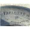 Image 6 : (4) TREADURA 11L-16SL I-1 IMPLEMENT TIRES