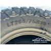 Image 5 : (4) GRIZZLY LT265/75R16 TIRES