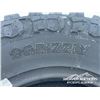 Image 5 : (4) GRIZZLY LT245/75R16 TIRES