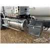 Image 69 : 2020 WESTERN STAR 4900SF TRI DRIVE DUMP TRUCK