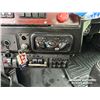 Image 21 : 2020 WESTERN STAR 4900SF TRI DRIVE DUMP TRUCK