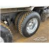 Image 51 : 2020 WESTERN STAR 4900SF TRI DRIVE DUMP TRUCK
