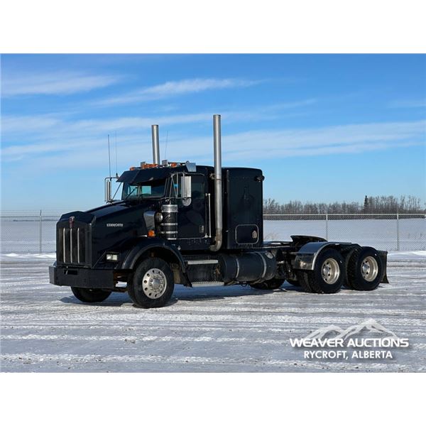 2007 KENWORTH T800 T/A SLEEPER TRUCK TRACTOR