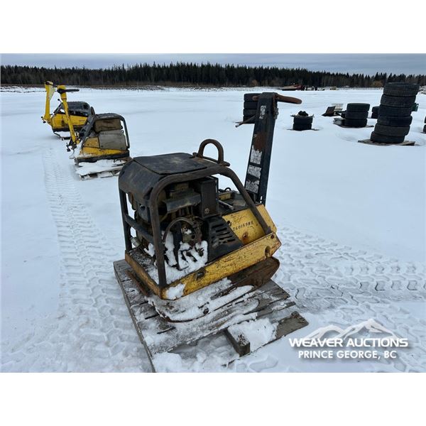 WACKER 1,000 LB PACKER
