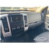 Image 11 : 2012 DODGE RAM 2500 HD LARAMIE CREW CAB PICKUP