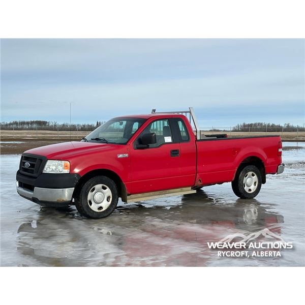 2005 FORD F150 XL REGULAR CAB PICKUP