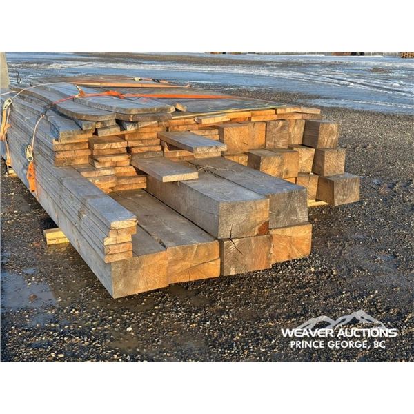 BUNDLE OF TIMBERS & LUMBER