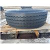Image 4 : MICHELIN 365/80R20 TIRE