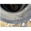 Image 5 : (4) NOKIAN LT275/65R18 TIRES