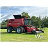 Image 2 : 2022 CASE IH 8250 4WD COMBINE