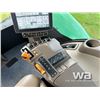 Image 11 : 2015 JOHN DEERE 9520R 4WD TRACTOR