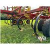 Image 10 : 1992 BOURGAULT 8800-36 40 FT. CULTIVATOR