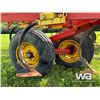 Image 20 : 1992 BOURGAULT 8800-36 40 FT. CULTIVATOR