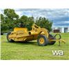 Image 2 : CATERPILLAR CAT70 PULL BEHIND HYD. SCRAPER