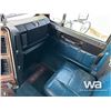 Image 10 : 1988 FREIGHTLINER T/A SLEEPER TRUCK TRACTOR