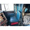 Image 8 : 1988 FREIGHTLINER T/A SLEEPER TRUCK TRACTOR
