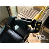 Image 12 : 1997 CATERPILLAR D6M LGP CRAWLER DOZER