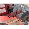 Image 14 : 1966 IH FARMALL 806 2WD TRACTOR
